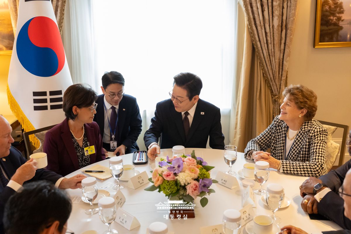 미국 의회 의원단&nbsp;한미동맹 강화, 한미 경제협력 확대, 한반도 문제 대화